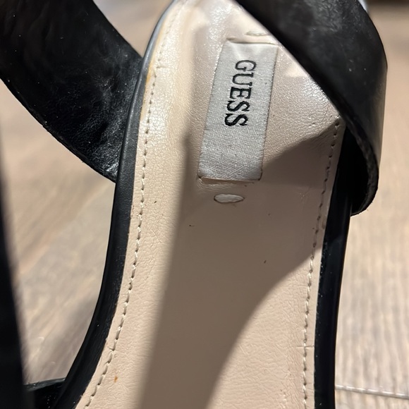 Guess Heels - Picture 5 of 5